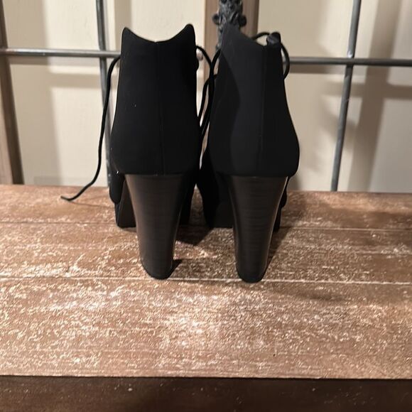 Boots women size 8 nwot - Picture 4 of 8